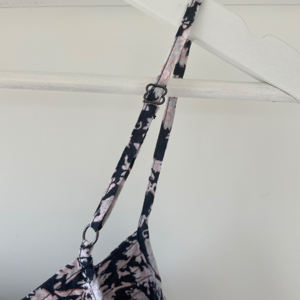 Jcrew Blockprint Ruffled Tank - Picture 4 of 4